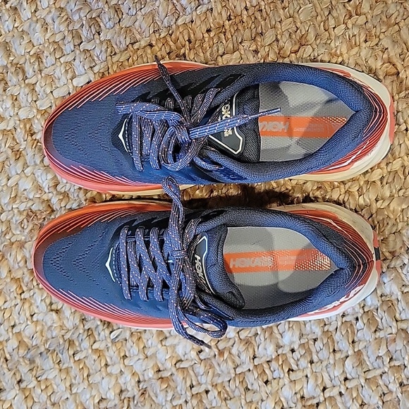 Hoka - Picture 3 of 5